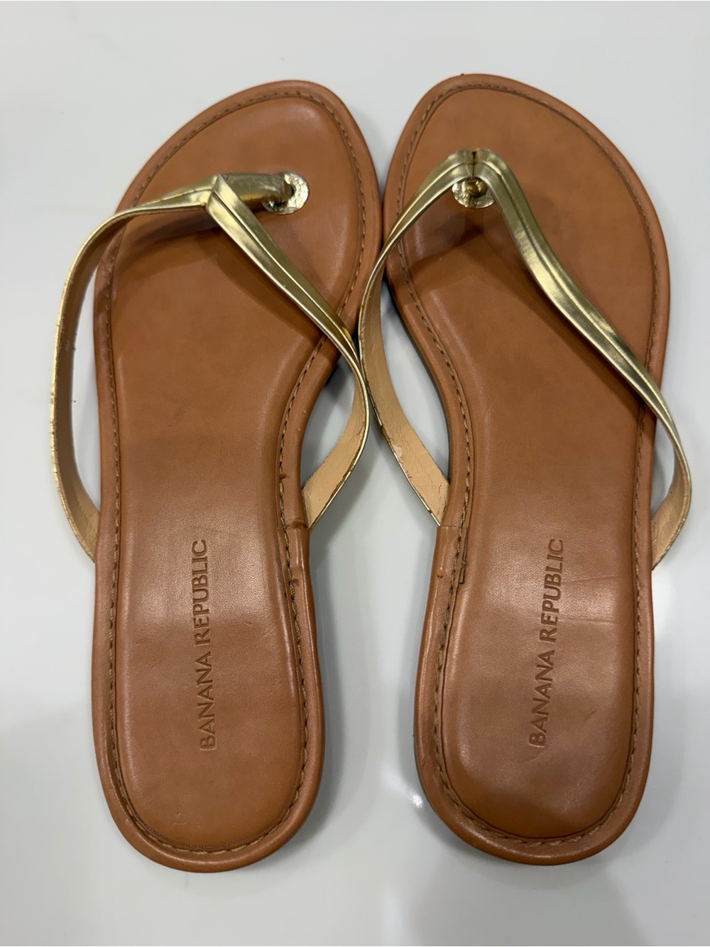 Banana Republic Tan Leather Sandal with Gold Metallic Straps